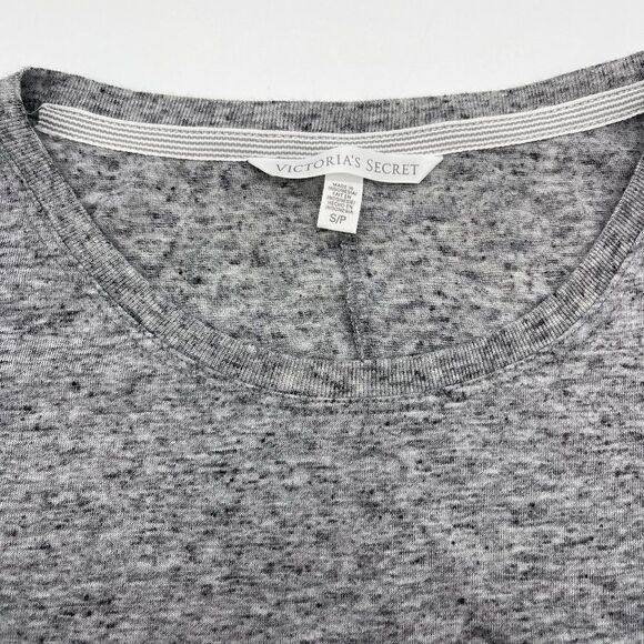 Victoria's Secret Camisole Long Sleeve Round Neck - Picture 6 of 10